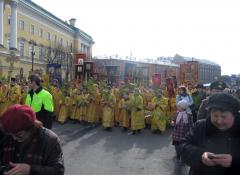 Детский крестный ход собрал в Петербурге 15 тысяч человек